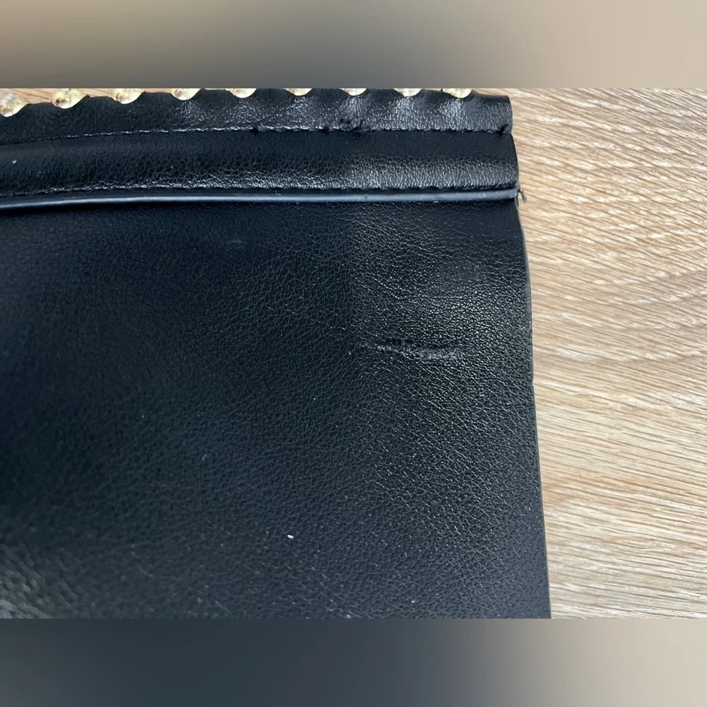 Steve Madden black tote with gold accents EUC